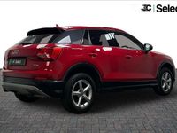 Usado Audi Q2 116 HP (85 kW) 2018 Vermelho SUV