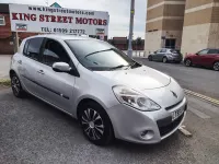 Used Renault Clio Expression 128 HP (94 kW) 2009 Silver Hatchback