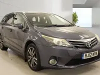 Usado Toyota Avensis 124 CV (91 kW) 2012 Azul Familiar