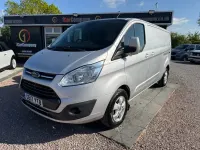 Usado Ford Transit Custom Limited 128 HP (94 kW) 2017 Prateado Van