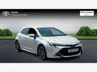 Used Toyota Corolla 138 HP (101 kW) 2023 Silver Hatchback