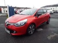 Used Renault Clio Dynamique 90 HP (66 kW) 2014 Red Hatchback