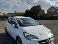 Used Vauxhall Corsa Design Edition 95 HP (69 kW) 2016 White Hatchback