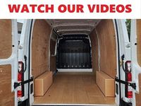 Używany Renault Master Business 135 KM (99 kW) 2021 Biały Minivan