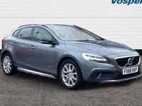 Used Volvo V40 CC Plus 152 HP (111 kW) 2018 Estate