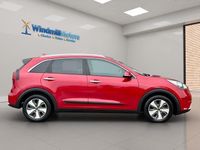 Used Kia Niro 139 HP (102 kW) 2019 Red SUV