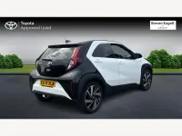 Used Toyota Aygo X 72 HP (52 kW) 2024 White SUV