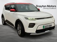 Used Kia Soul 204 HP (150 kW) 2023 White SUV