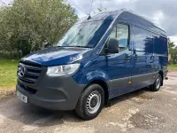 Used Mercedes Sprinter Progressive 150 HP (110 kW) 2022 Blue Van