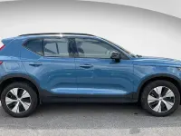 Used Volvo XC40 Plus 211 HP (155 kW) 2023 Blue SUV