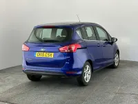 Usado Ford B-MAX Zetec 105 CV (77 kW) 2015 Azul Monovolumen