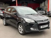 Second-hand Ford Kuga Zetec 150 CP (110 kW) 2015 Negru SUV