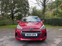 Used Hyundai i10 SE 87 HP (63 kW) 2019 Red Hatchback