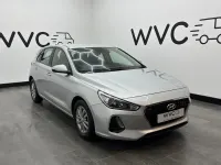 Usado Hyundai i30 SE 110 CV (80 kW) 2018 Plateado Utilitario