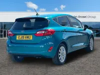 Usado Ford Fiesta Titanium 2019 Azul Utilitario