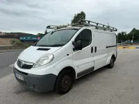 Used Vauxhall Vivaro 115 HP (84 kW) 2014 White MPV