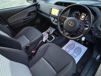 Used Toyota Yaris 111 HP (81 kW) 2017 Grey Hatchback