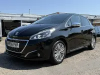 Used Peugeot 208 Allure 100 HP (73 kW) 2016 Black Hatchback