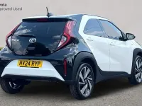 Used Toyota Aygo X 72 HP (52 kW) 2024 White SUV