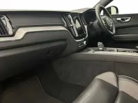 Used Volvo XC60 R-Design Pro 194 HP (142 kW) 2022 Black SUV