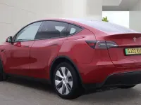 Used Tesla Model Y Long Range AWD 378 kW (514 HP) 2022 Red SUV