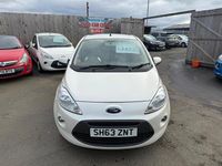 Used Ford Ka Zetec 69 HP (50 kW) 2013 White Hatchback