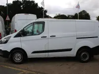 Used Ford Transit Custom 105 HP (77 kW) 2020 White Van