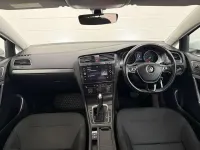 Begagnad VW Golf VII SE 125 HK (91 kW) 2017 Vit Halvkombi