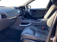 Used Jaguar F-Pace 300 HP (220 kW) 2019 Black SUV