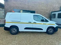 Used Peugeot Partner 2019 White MPV