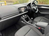 Used Skoda Karoq SE 2021 Candy white SUV