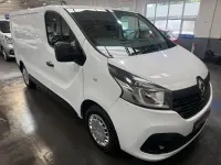 Used Renault Trafic Business 2016 White MPV