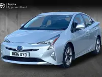 Used Toyota Prius Business Edition 122 HP (89 kW) 2016 Silver Hatchback