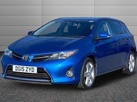 Used Toyota Auris Multidrive S 132 HP (97 kW) 2015 Island blue Hatchback