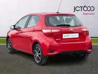 Used Toyota Yaris 109 HP (80 kW) 2019 Red Hatchback