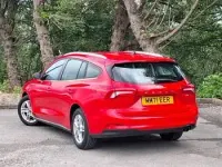 Used Ford Focus Zetec 125 HP (91 kW) 2022 Red Estate