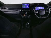 Usado Ford Kuga ST-Line 225 HP (165 kW) 2022 Prateado SUV