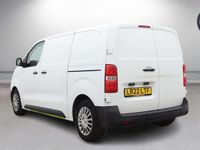 Used Toyota Proace 100 kW (136 HP) 2022 White MPV
