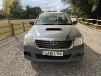 Used Toyota HiLux 144 HP (105 kW) 2011 Grey Pickup