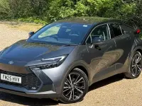 Used Toyota C-HR 140 HP (102 kW) 2025 Grey SUV