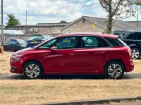 Used Citroën C4 Picasso Exclusive 2016 Red MPV