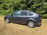 Used Ford Focus Zetec 2009 Grey Hatchback