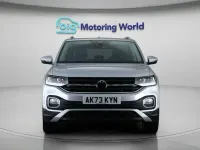 Usado VW T-Cross SEL 110 HP (80 kW) 2023 Prateado SUV