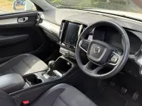 Used Volvo XC40 Momentum 154 HP (113 kW) 2018 White SUV
