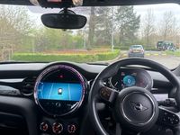 Used Mini Cooper Hatch 134 HP (98 kW) 2021 Silver Hatchback