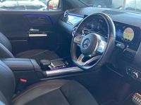 Usado Mercedes GLA200 Executive 163 HP (119 kW) 2023 Prateado SUV