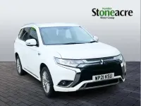 Used Mitsubishi Outlander P-HEV 221 HP (162 kW) 2021 White SUV