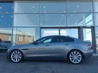 Usado Jaguar XE R-Dynamic 250 HP (183 kW) 2020 Cinzento Sedan