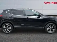 Used Nissan Qashqai N-Connecta 140 HP (102 kW) 2020 Black SUV