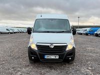 Second-hand Vauxhall Movano 130 CP (95 kW) 2018 Alb Monovolum